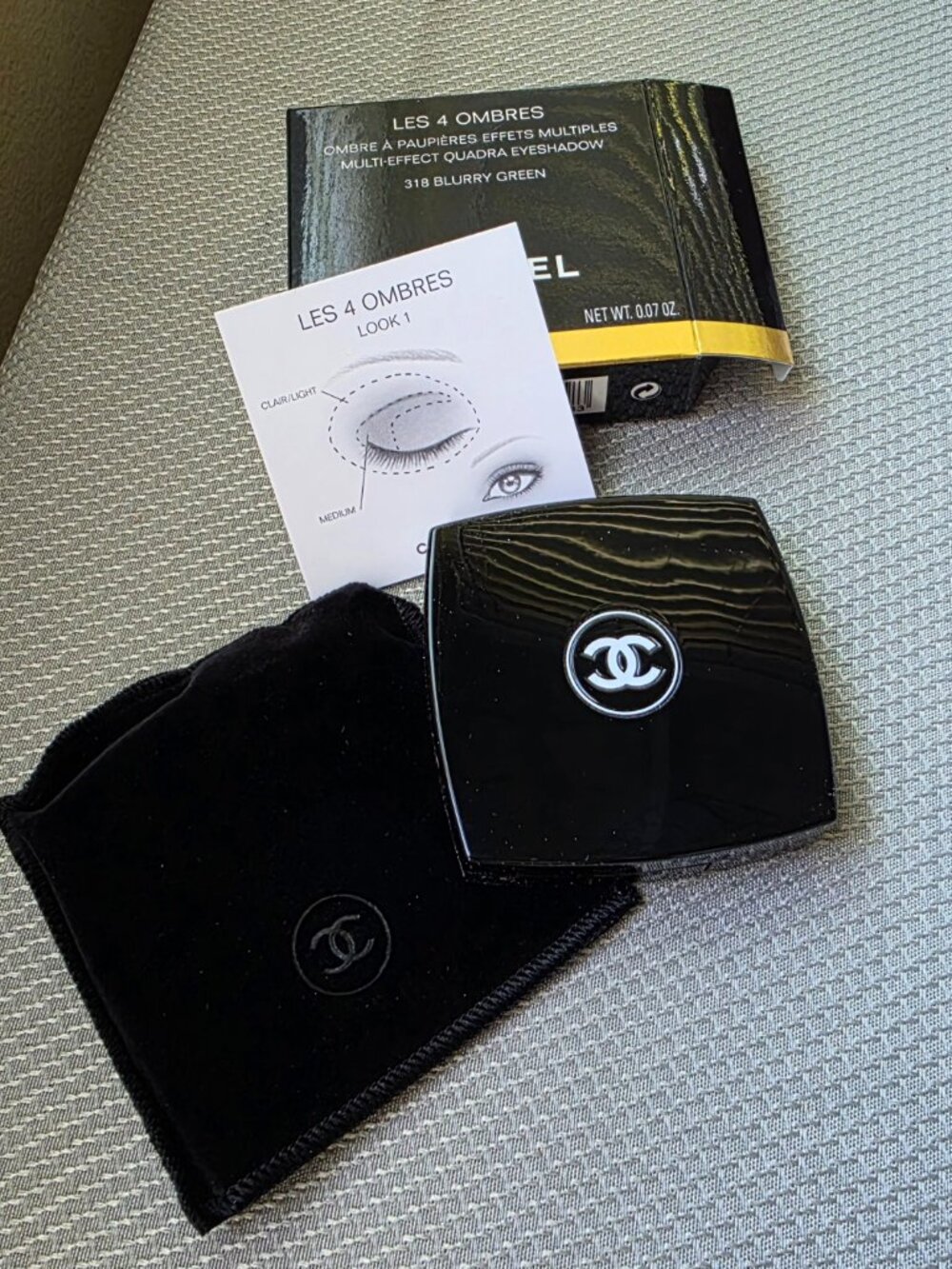 CHANEL LES 4 OMBRES Multi-Effect Quadra Eyeshadow 318 Green - NEW in Box